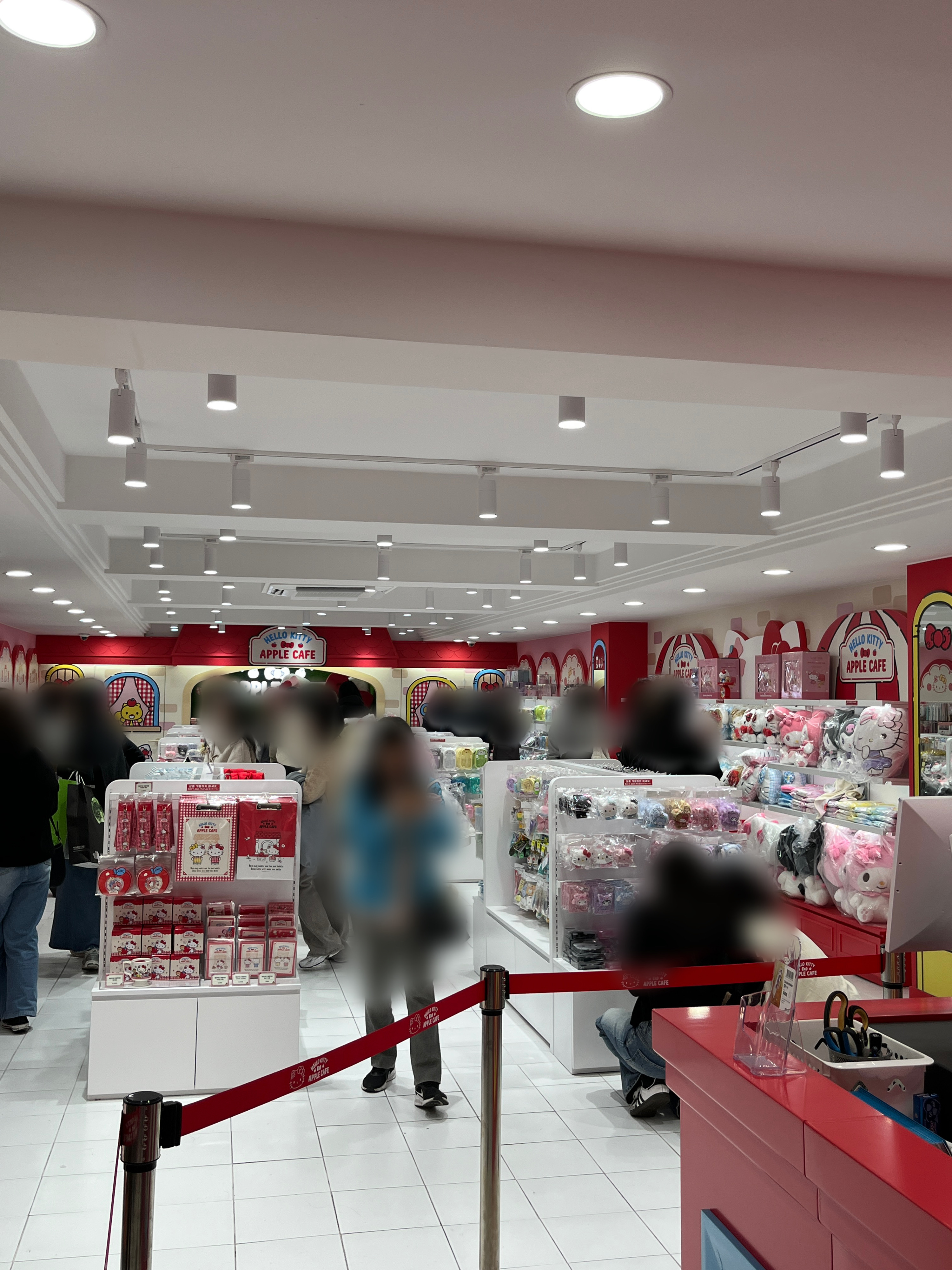 헬로키티 애플카페