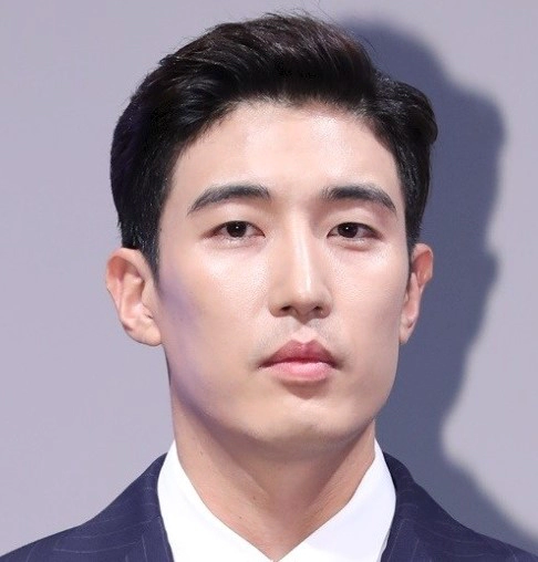 장신영 남편 강경준 상간남 피소 근황