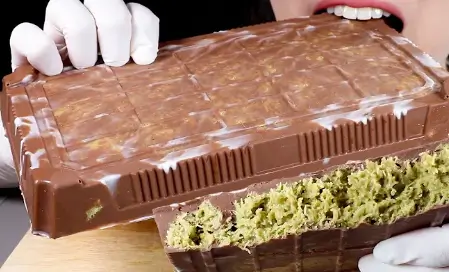 두바이 초콜릿 즐기기