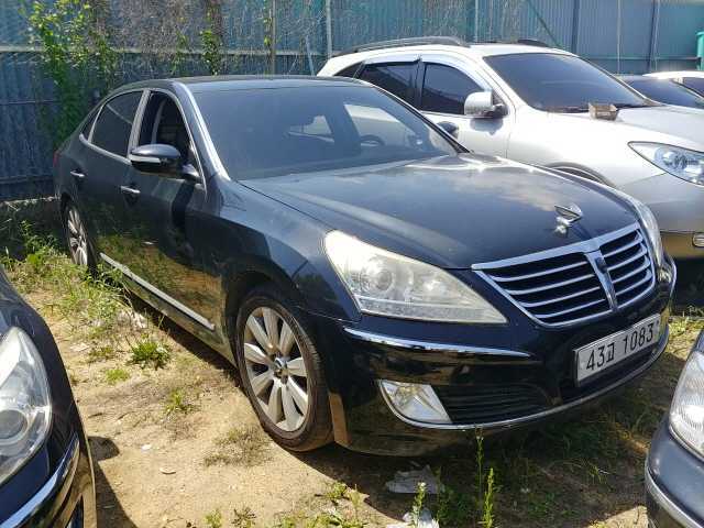 에쿠스(EQUUS) 모델연도 : 2010년 215,201 km / 오토 / 가솔린