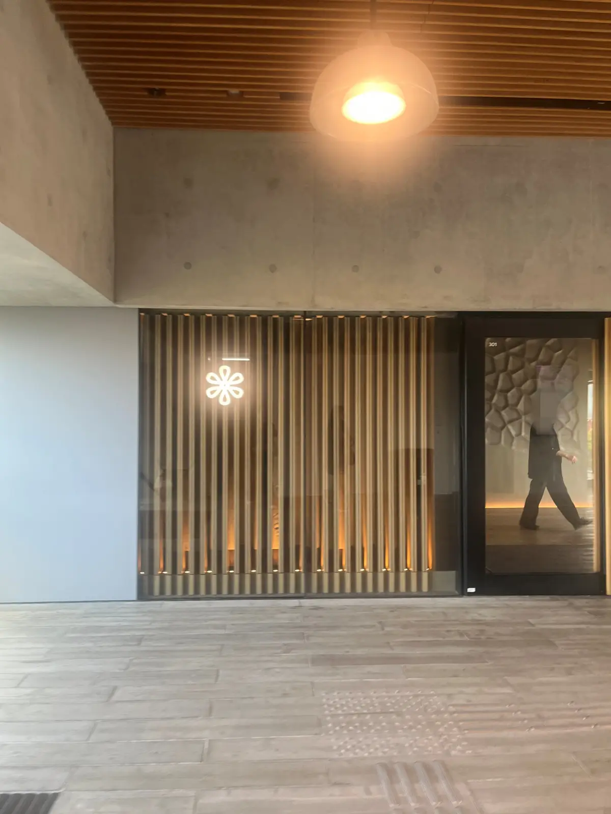 홍콩-모수-입구