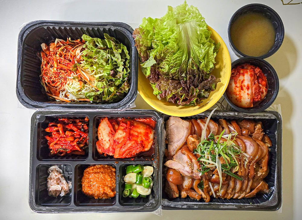 바른보쌈1990 쫀득순살족발