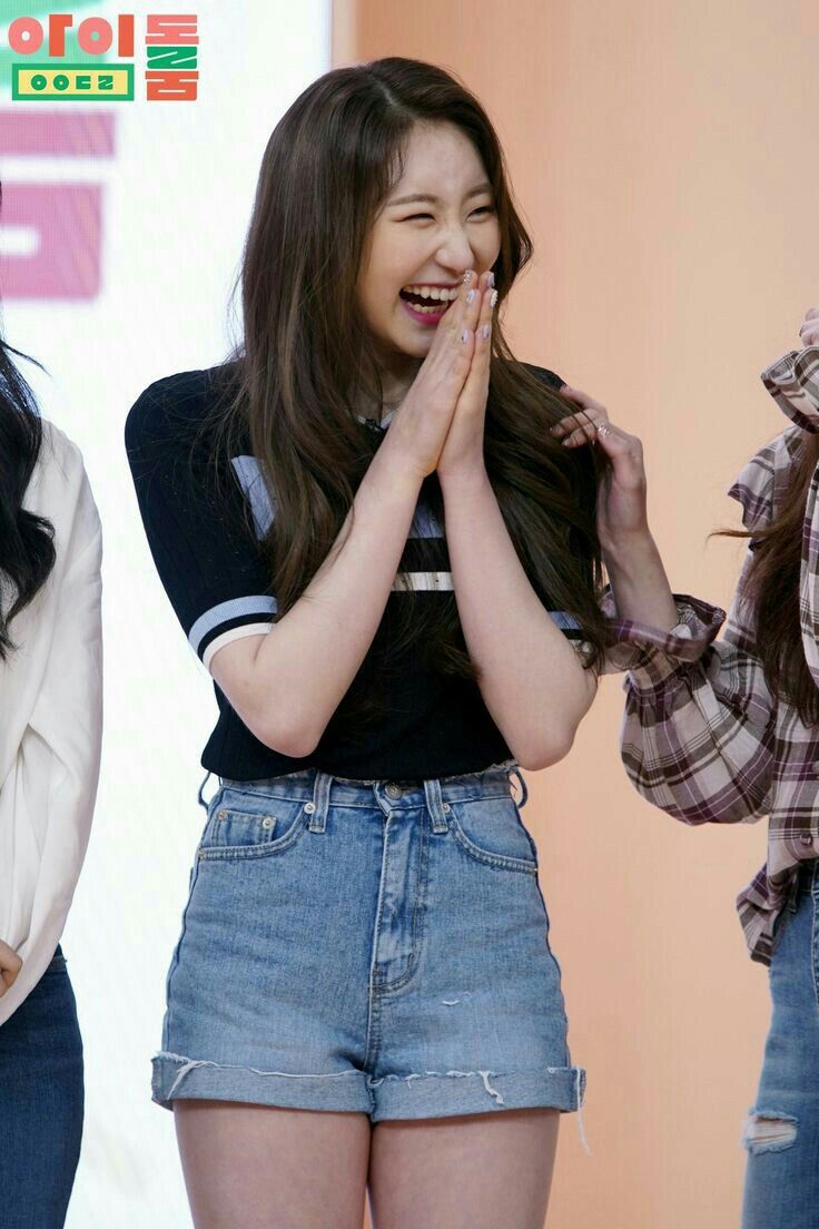 아이즈원 프로듀스48 이채연 사진모음 아이즈원 프로듀스48 이채연 사진모음