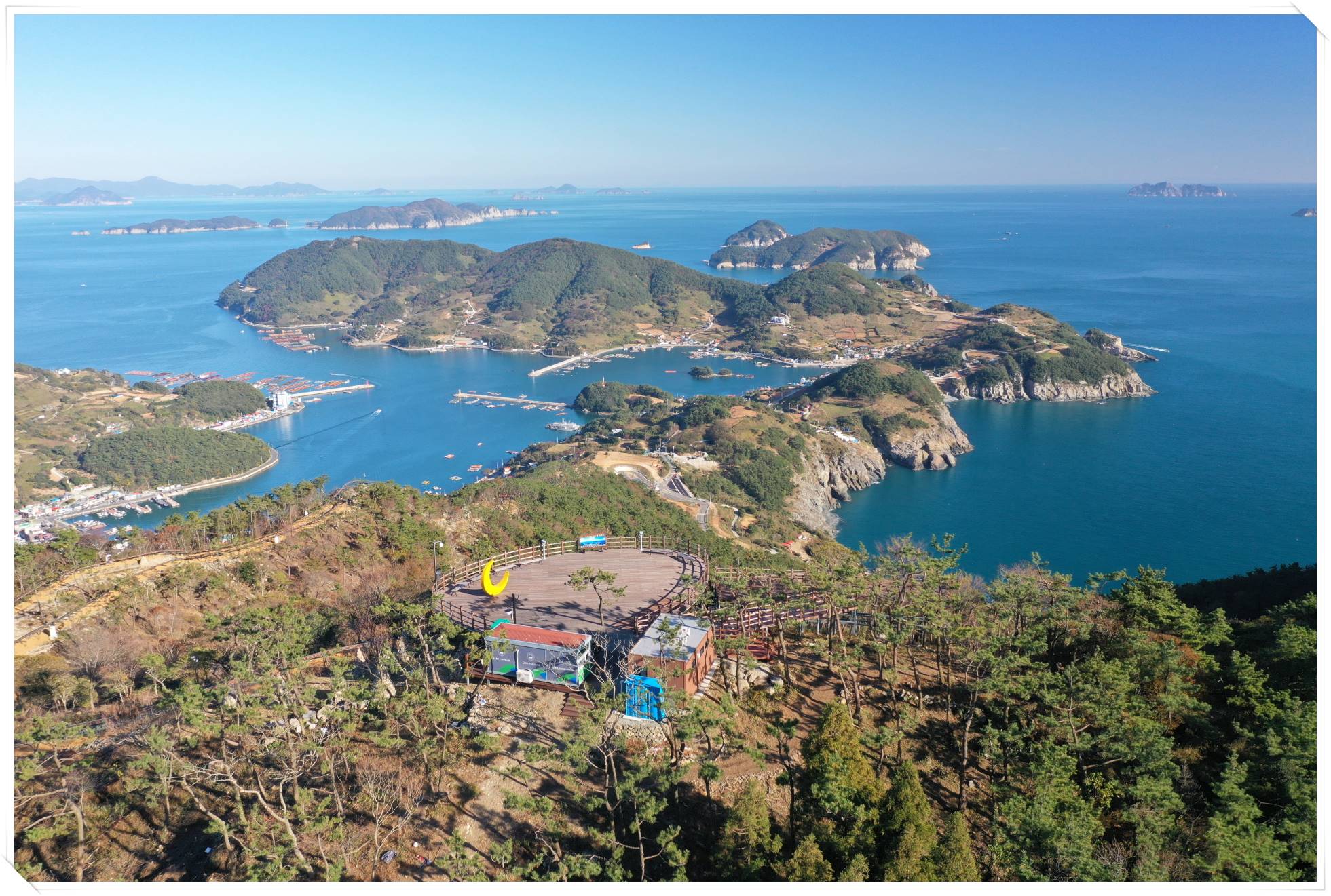 전망대에서 바라본 우도의 모습