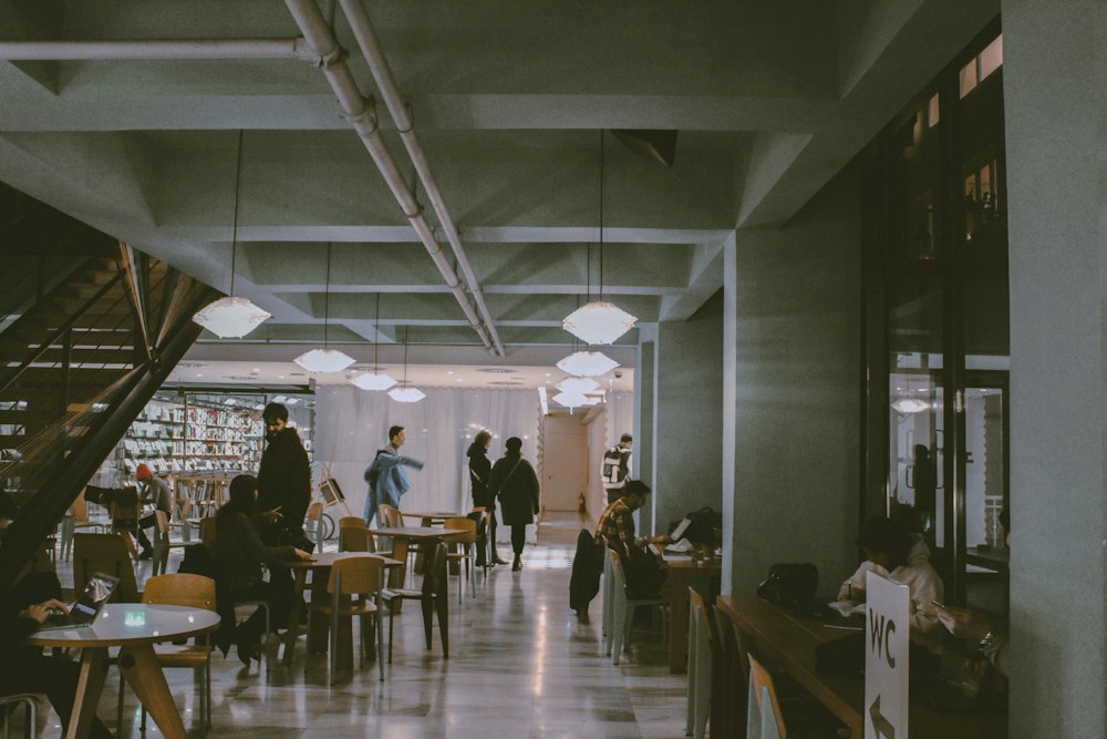 소셜타이징 관련 이미지