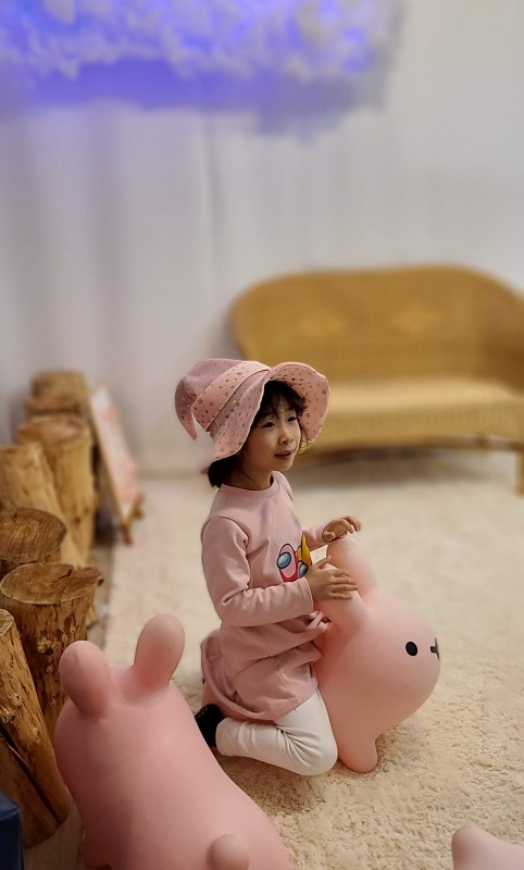 셀프스튜디오에서 찍은 쿠앙이