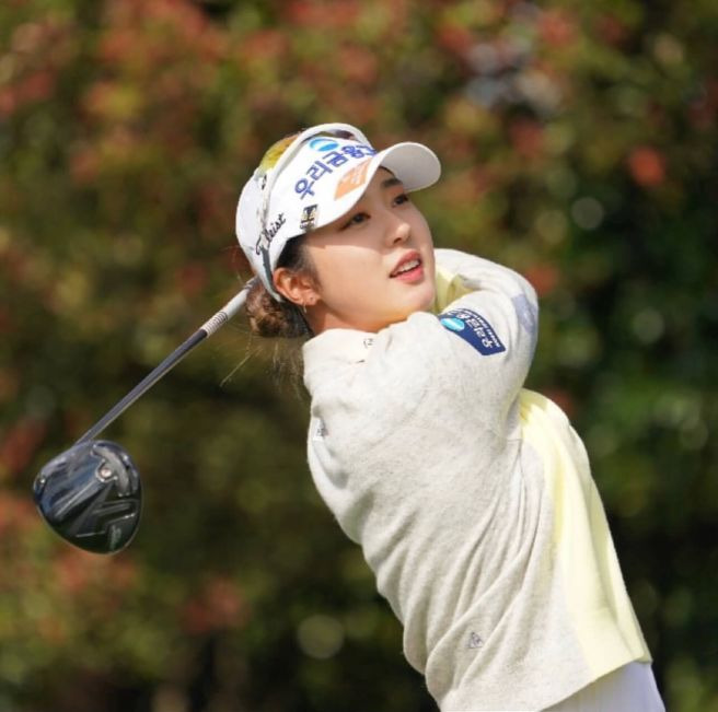 김재희 프로필 총정리: 나이, 학력, 20억 누적 상금 및 KLPGA 덕신EPC 1R 선두 비결