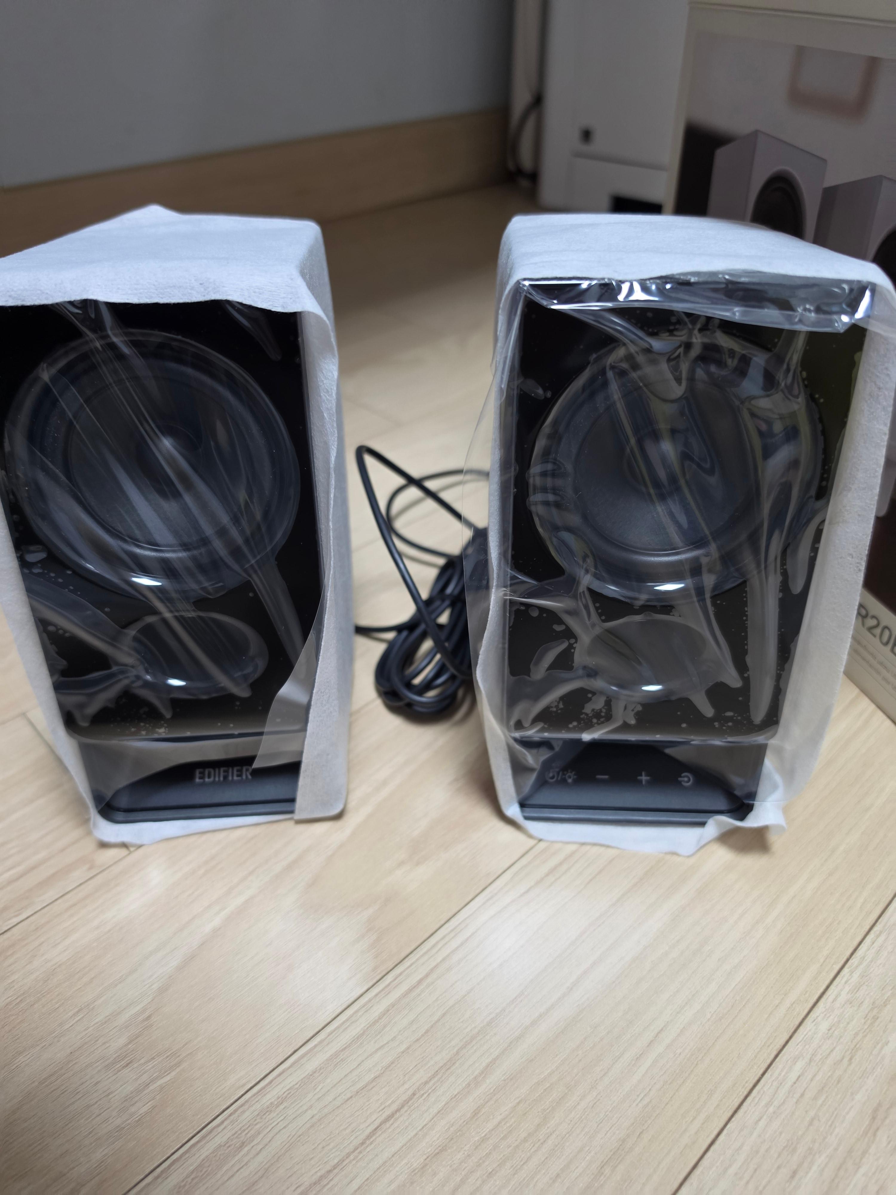 R20BT 실물 모습