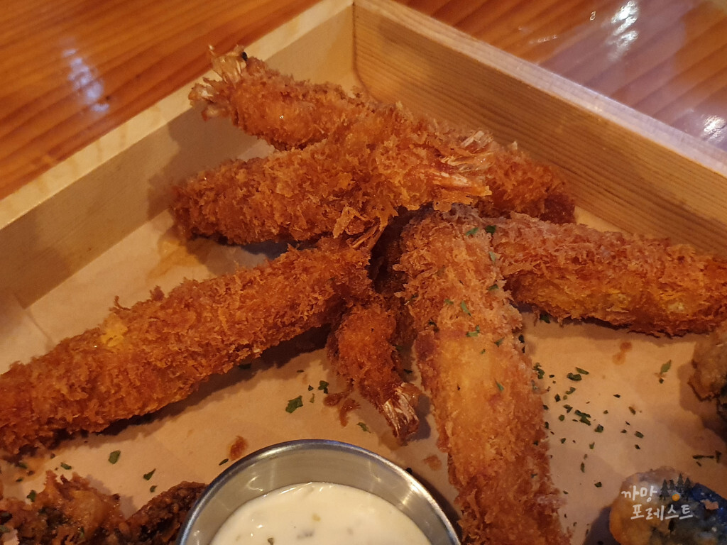 맥주 생각 씨푸드 튀김세트