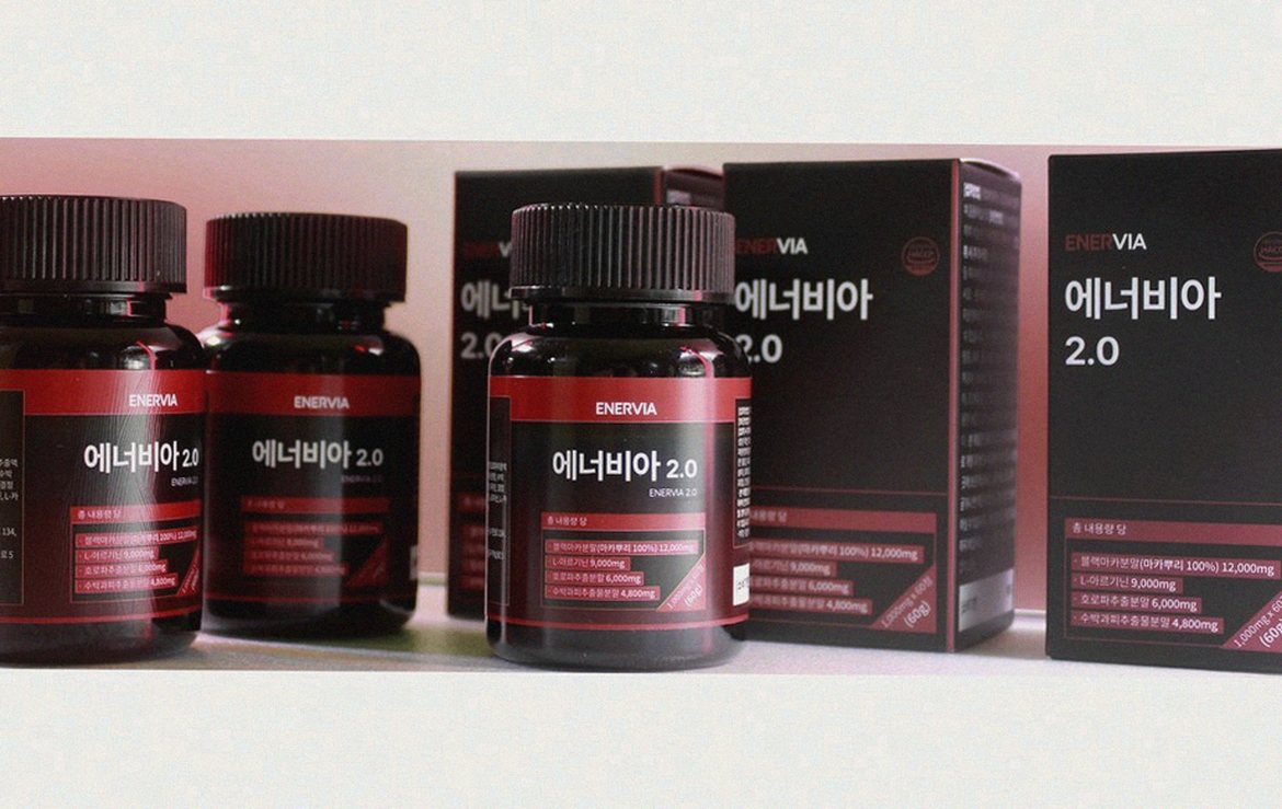 Korean Asian man in late 30s preparing supplement before business dinner