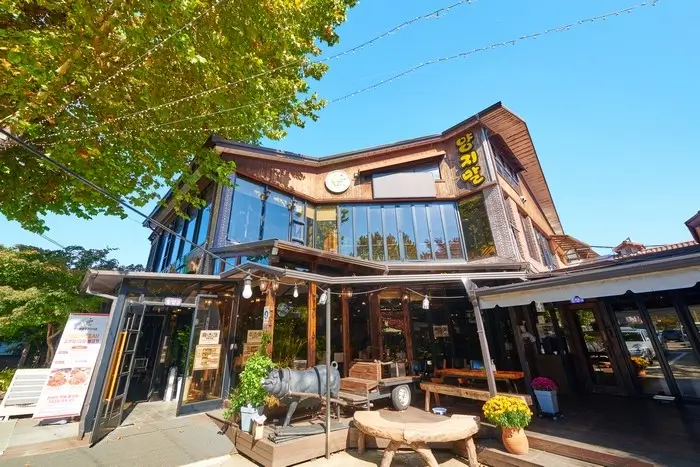 4a09eddc-857b-433b-9b0b-97c4aa1c6d2a