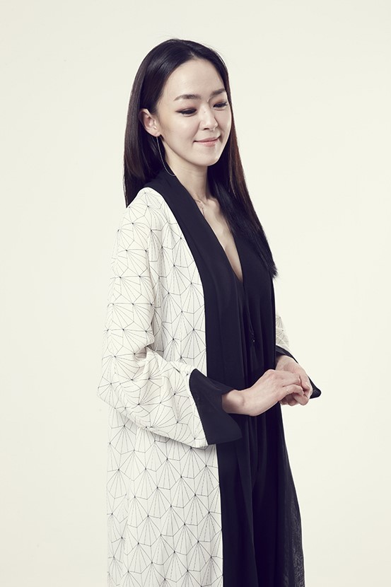 김윤아 사진