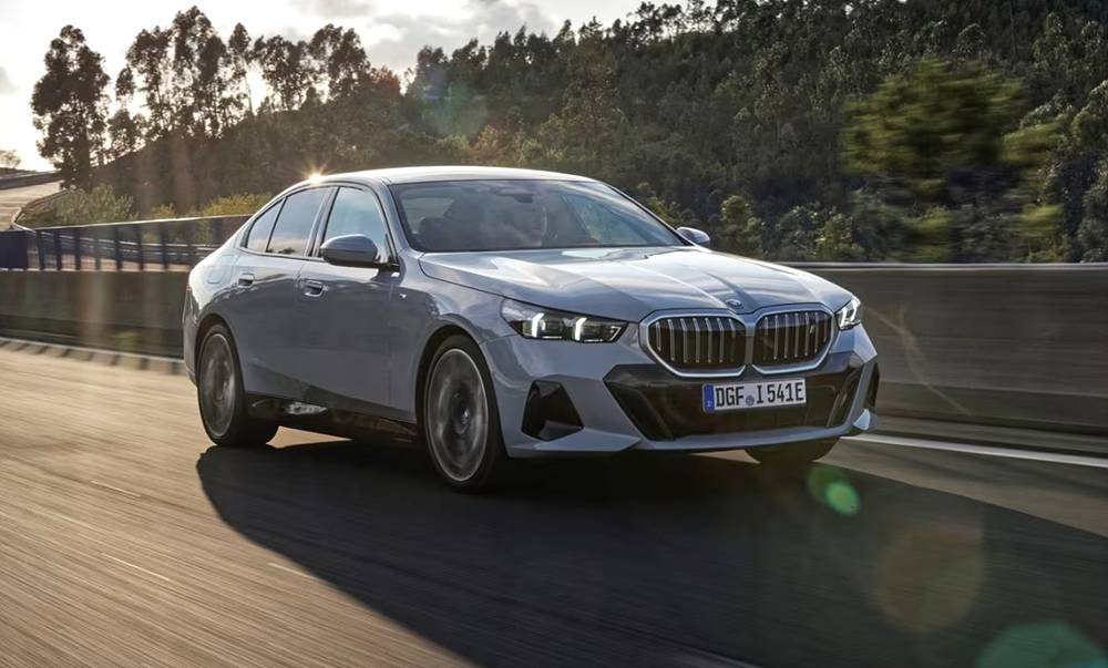 BMW 뉴 i5 xDrive40 가격 제원 출시일