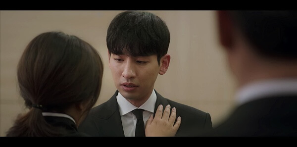 유가족을-바라보는-정민