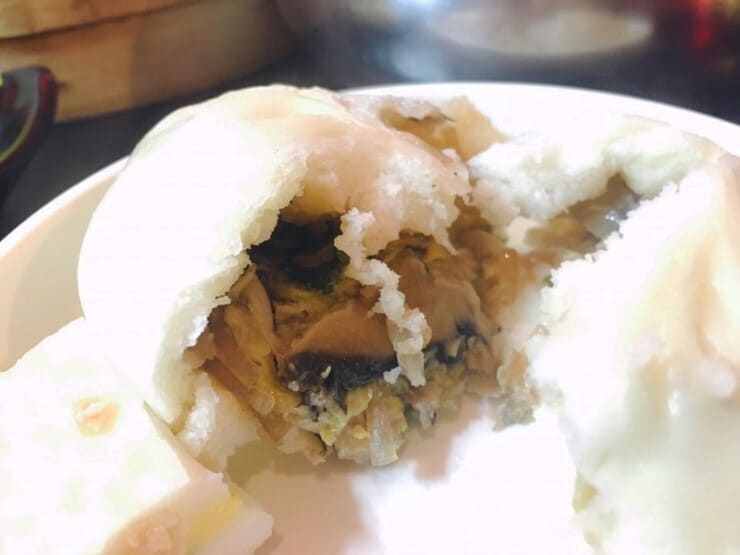 고기로-속이꽉찬줄-알았지만-알고보니-거의버섯