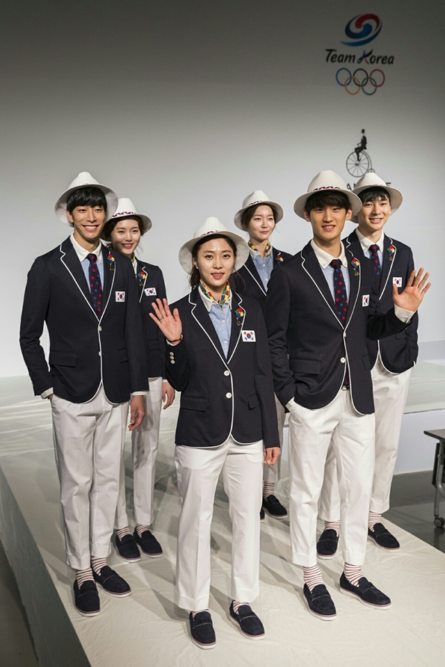 올림픽 단복 관련 이미지