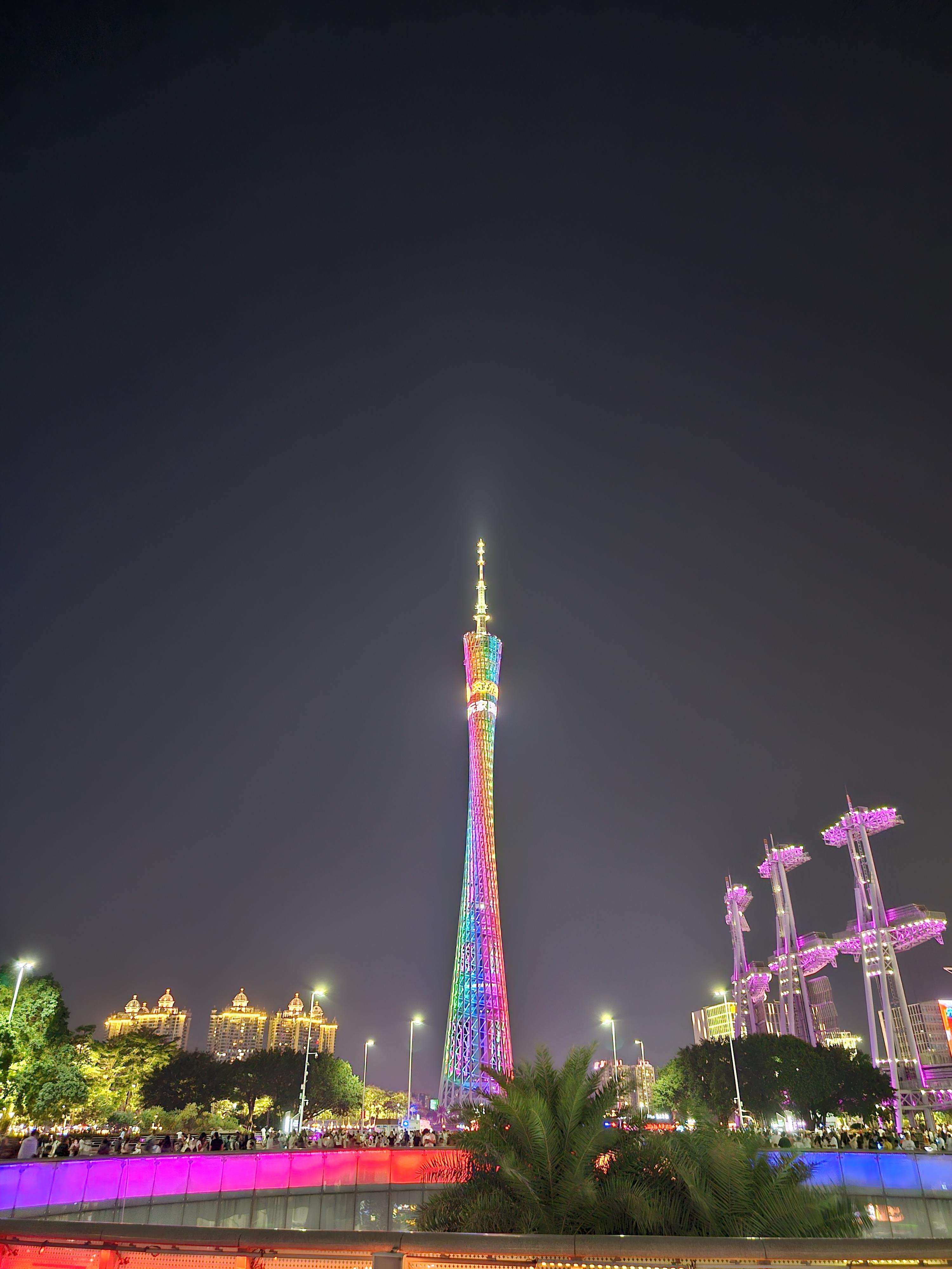 광저우여행 광저우타워 화청광장