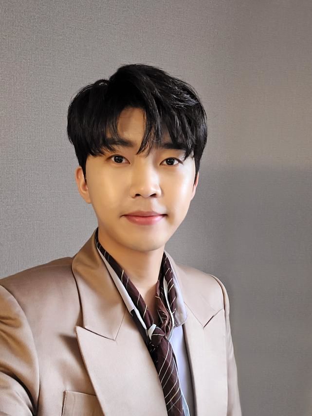 임영웅-사진