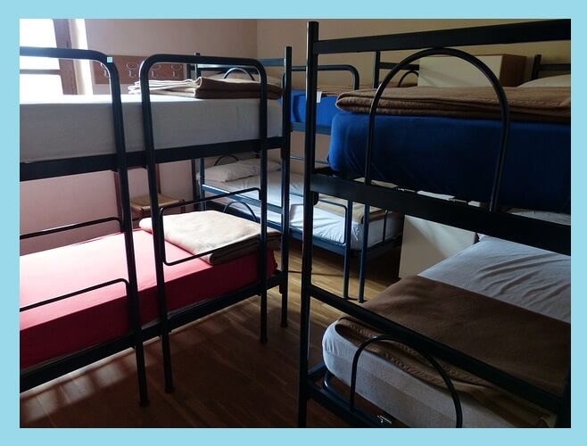 숙소-유스호스텔