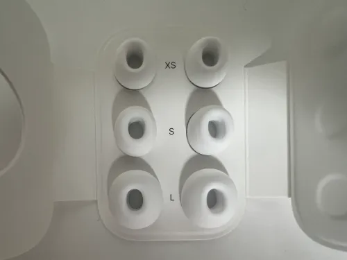 에어팟 구매시 기본 제공되는 이어팁