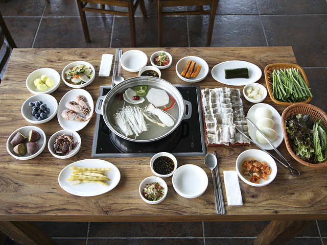여수 맛집 10곳 현지인추천 여수여행 오동도 향일암