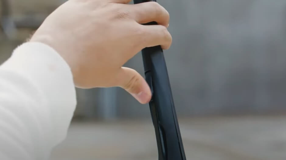 여름 자동차 에어컨 필터, 깨진 백밀러, 스마트키베터리 셀프교체 정비