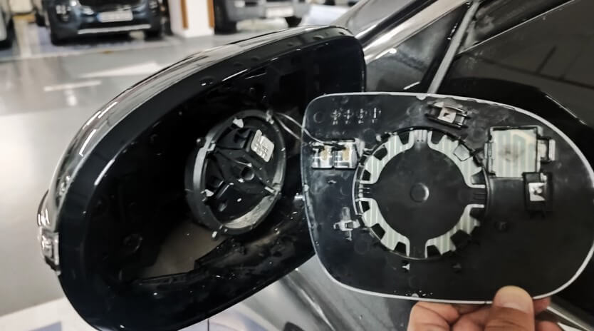 여름 자동차 에어컨 필터, 깨진 백밀러, 스마트키베터리 셀프교체 정비