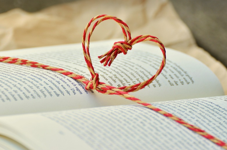 2025 인기 외국 에세이 (베스트셀러, 힐링, 감정)