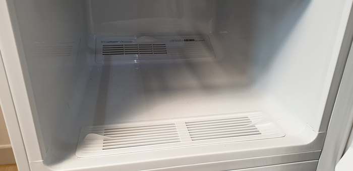 스타일러 내부의 아랫 부분