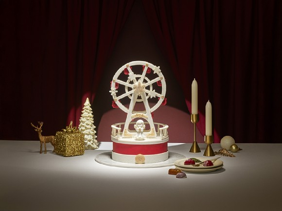 인터컨티넨탈 파르나스의 시그니처 페스티브 케이크 ‘위시 휠’. 파르나스 제공