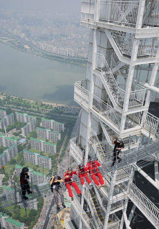 서울스카이 (롯데월드타워빌딩)&amp;#44; 스카이 브릿지 투어