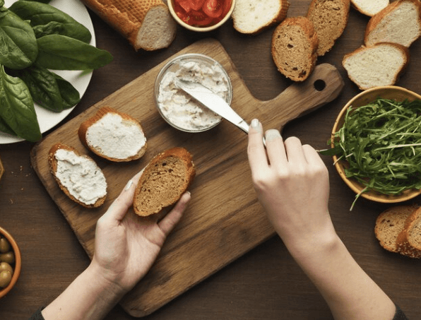 홈메이드 그릭요거트 너무 쉬운 비법! 맛과 가성비 다 잡는 나만의 요거트!