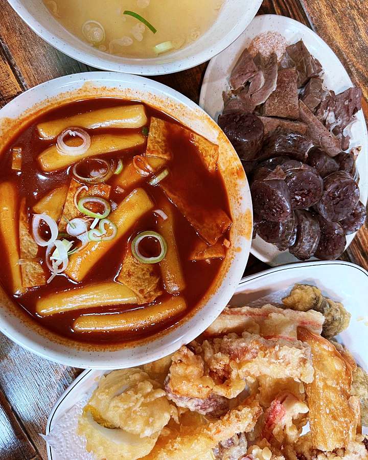 명지대 맛집 추천 생방송투데이 행복을 더하는 달콤한 한 그릇 국물 떡볶이 오늘방송 인생분식