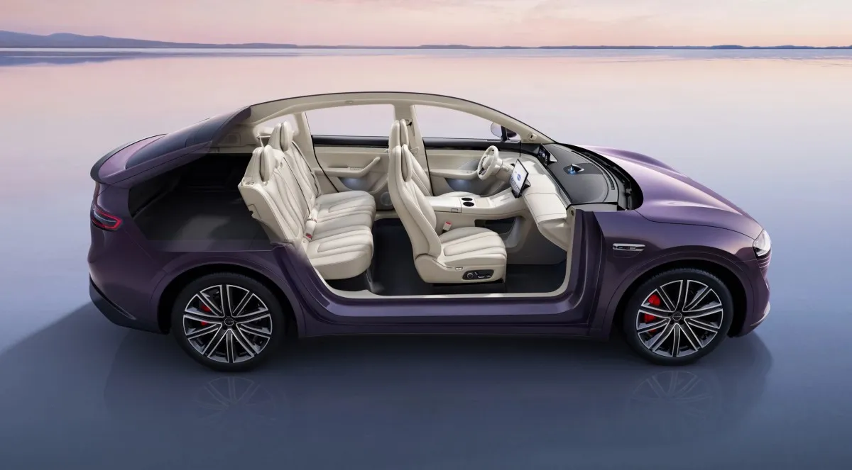 HIMA 럭시드 R7 EREV 이미지