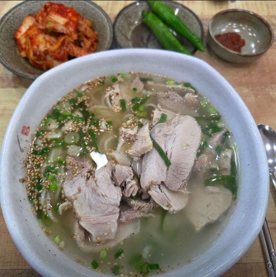 제주 올래국수 메뉴 이미지