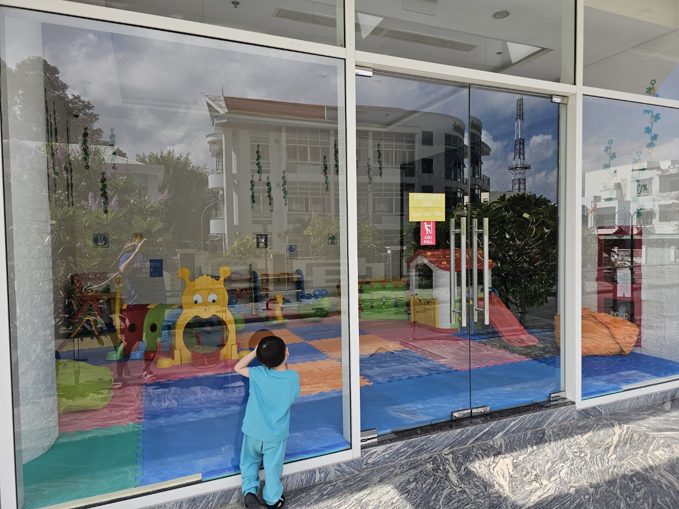 [25.3월] 푸꾸옥 #2-2&amp;#124;SEASHELLS 호텔 후기 (수영장/놀이방/헬스장)