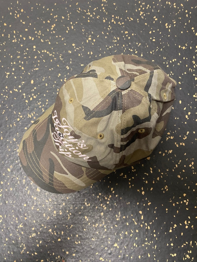 조이스베케이션(JOYSVACATION) 레터링 뮤티드 카모 밀리터리 볼캡 모자