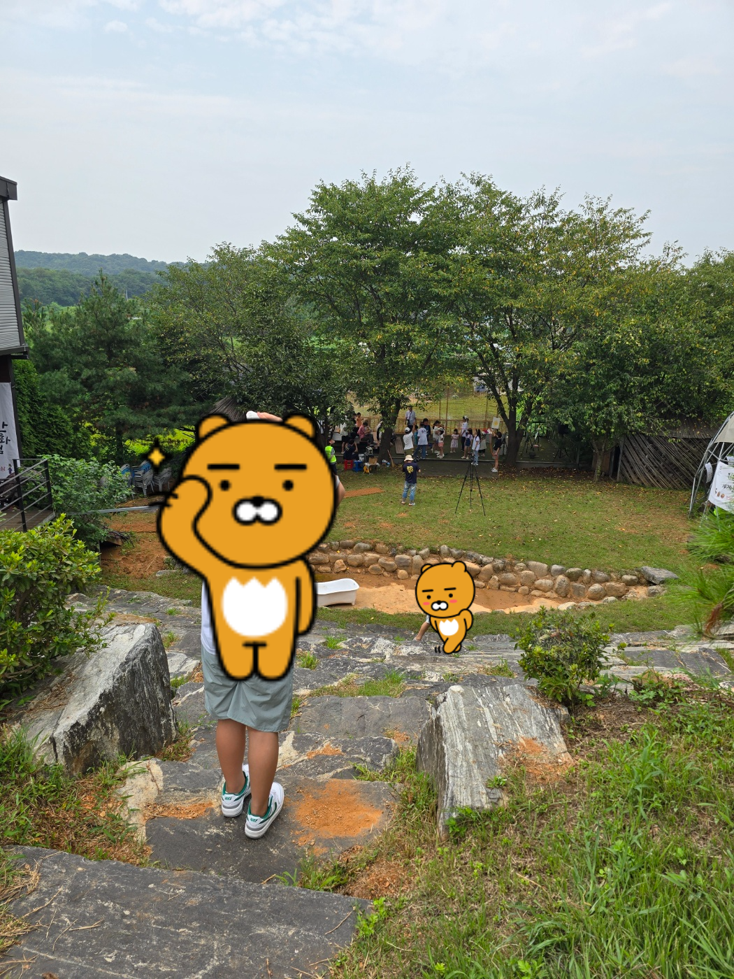 잔디마당 뒷편의 또다른 공연과 체험장