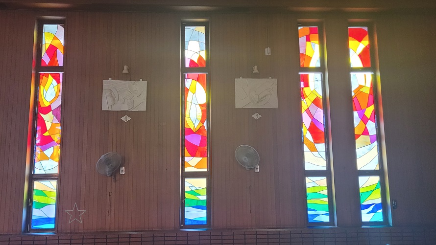 독산동성당 십자가의 길, 유리화 사진입니다.