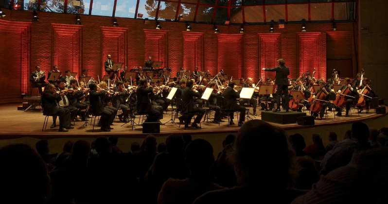 음대입시성적과 비용관련 오케스트라 연주회사진