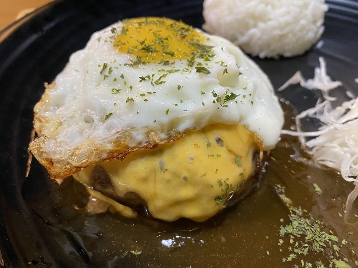 수제치즈계란함박스테이크