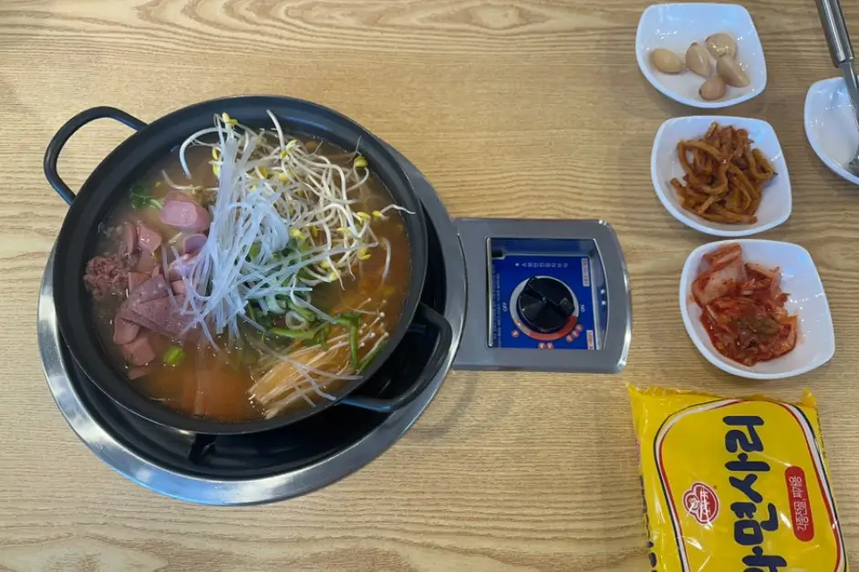 생생정보 가격파괴 Why 1인분도 주문 6천원 부대찌개 쌍문동 맛집