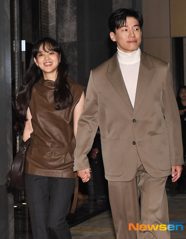 윤승아 김무열