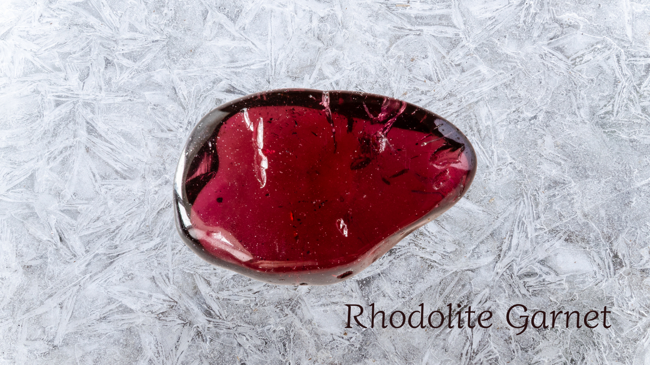 로돌라이트 - 장미의 화려함과 절제미의 조화 ( Rhodolite)