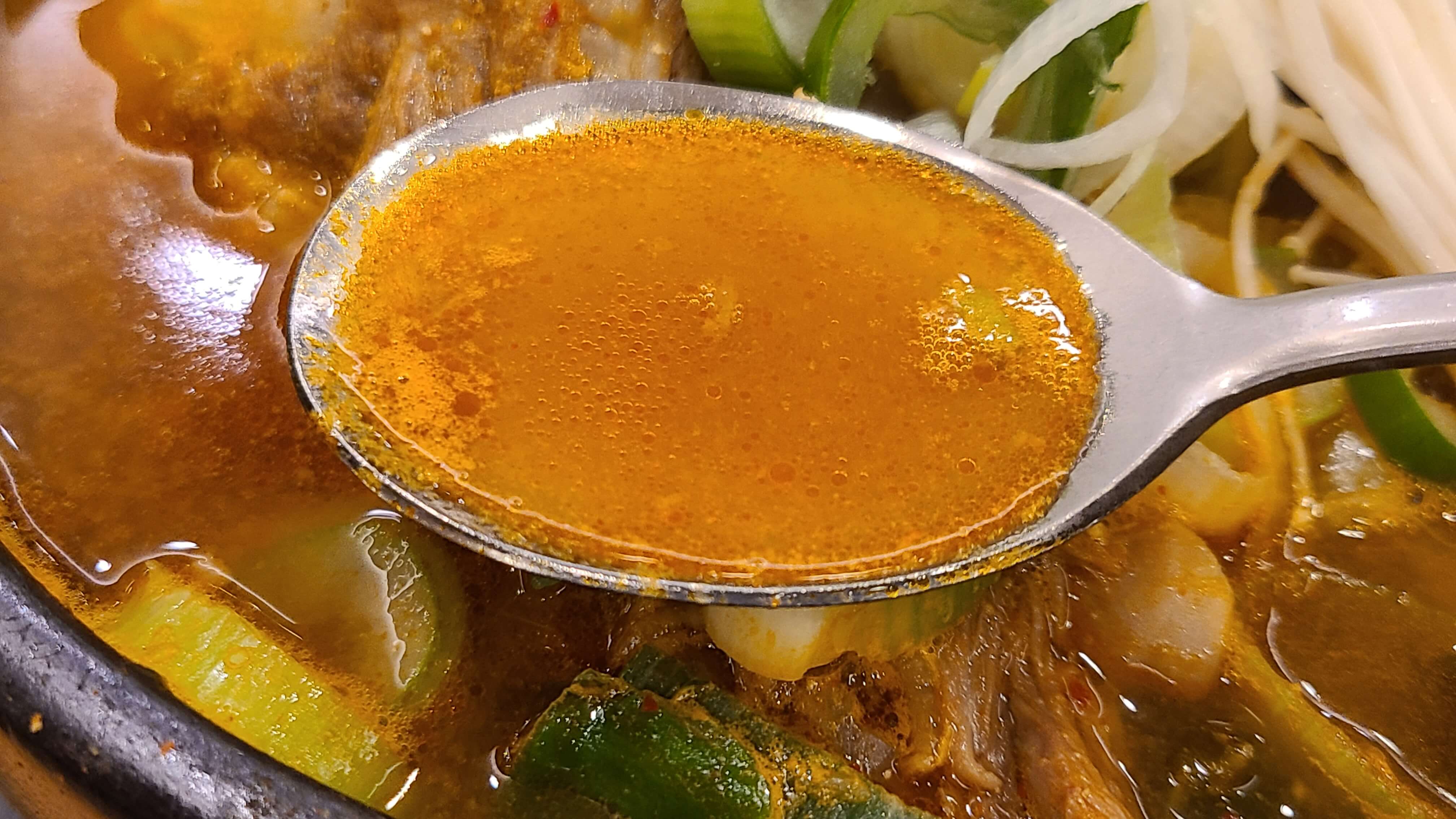 금바위-감자탕-뼈해장국-육수