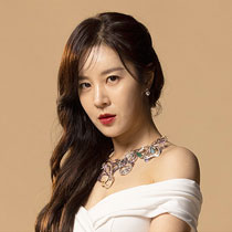 재클린 테일러 / 최민하 (손성윤)