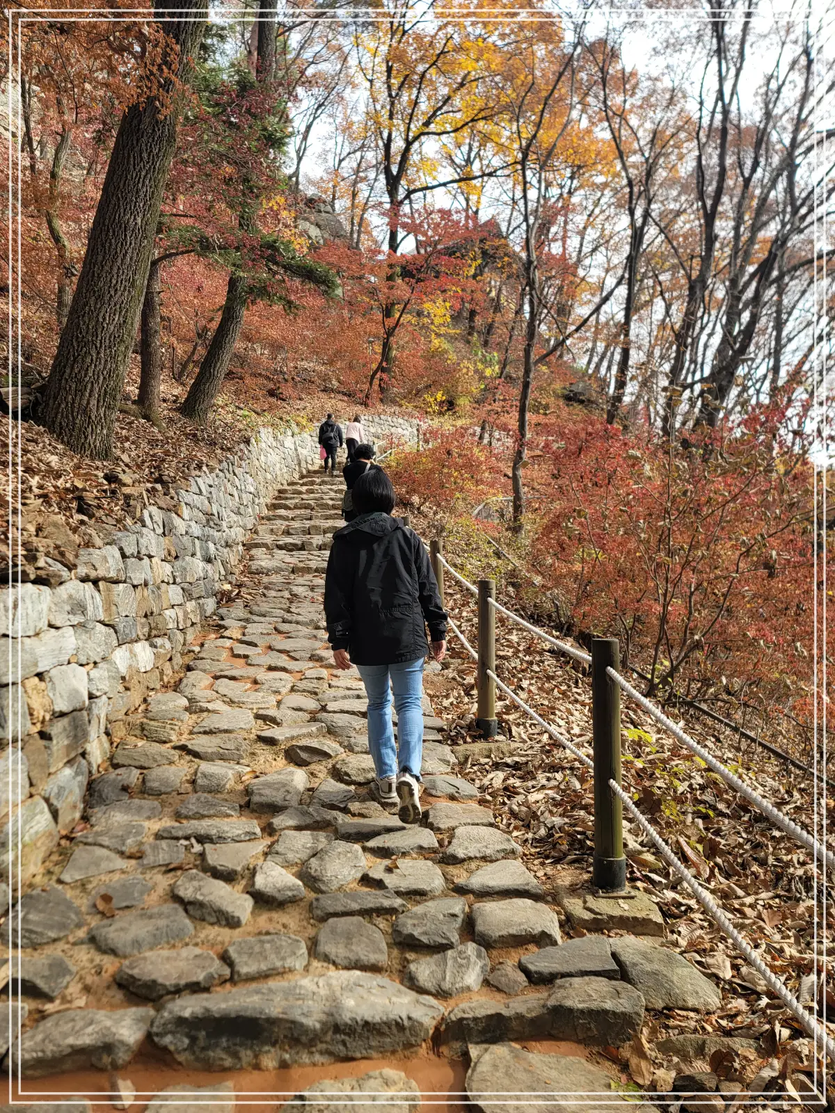 수종사-돌길