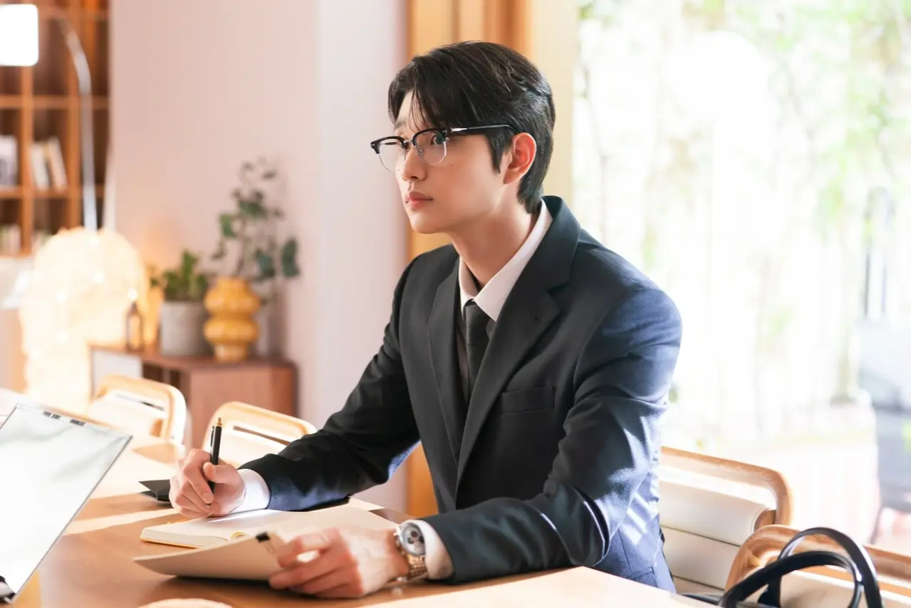 유미의 세포들 시즌3 몇부작 출연진 재방송 시청률 김고은 패션