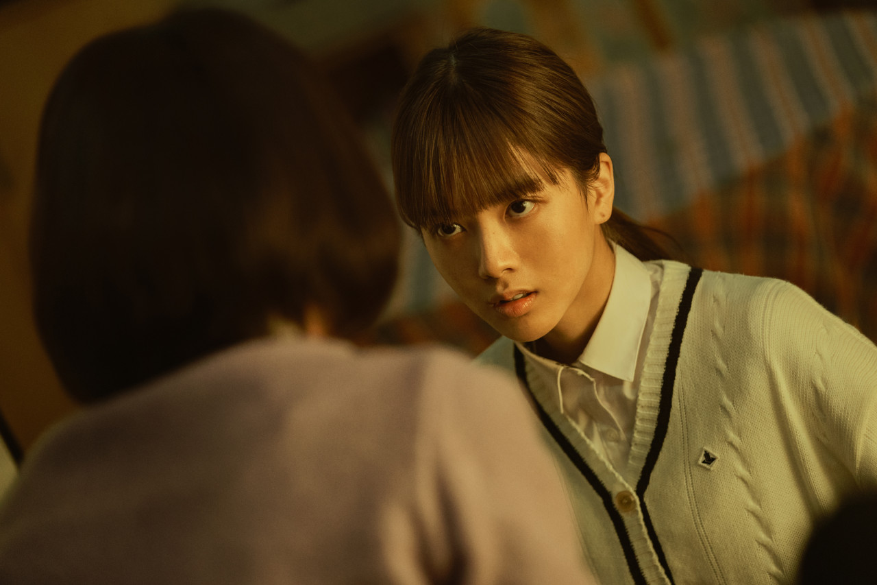 넷플릭스 영화 황야 콘크리트유토피아 유니버스 정보 등장인물 줄거리 내용 결말 후기 평점