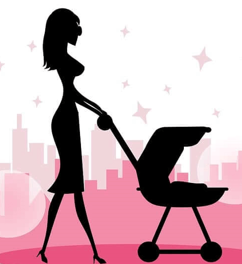 유모차를 끌고 가는 도도한 젊은 엄마의 검정색 실루엣이 그려졌고 주변 건물들은 분홍색이다.